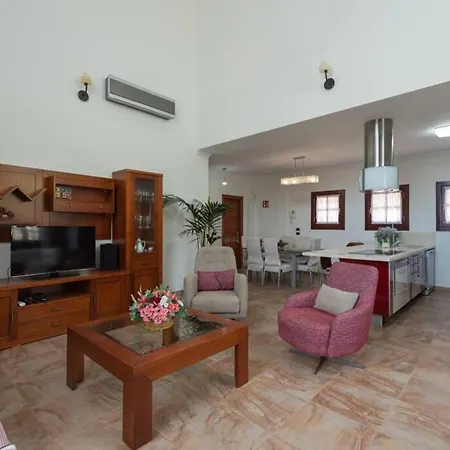Finca Lagunetas - Jacuzzi Holiday home *